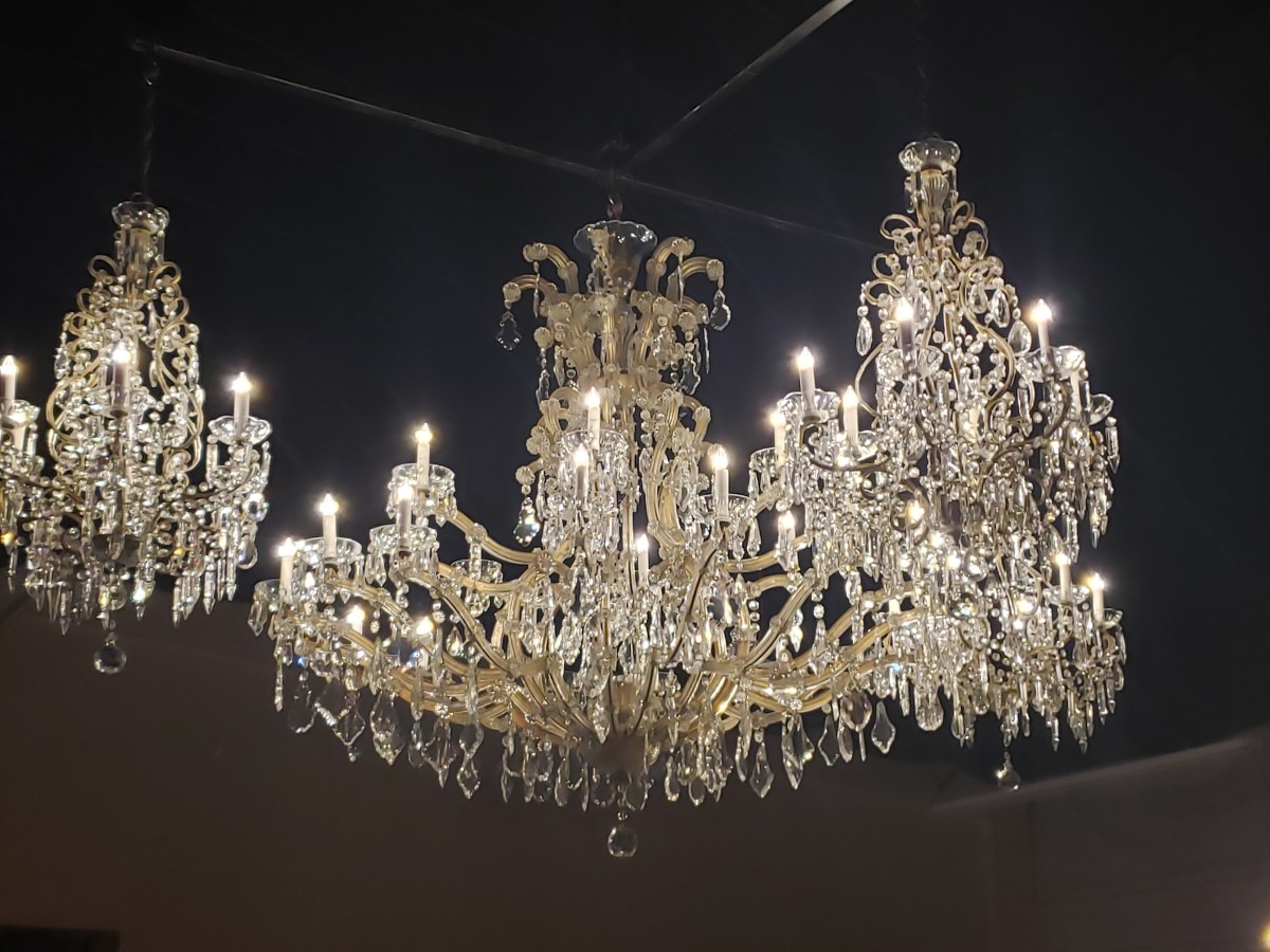 The Ice Storm Liberace Crystal Chandelier Sculpture at Liberace Garage